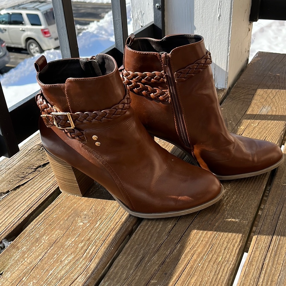 American Eagle Boots Size 11